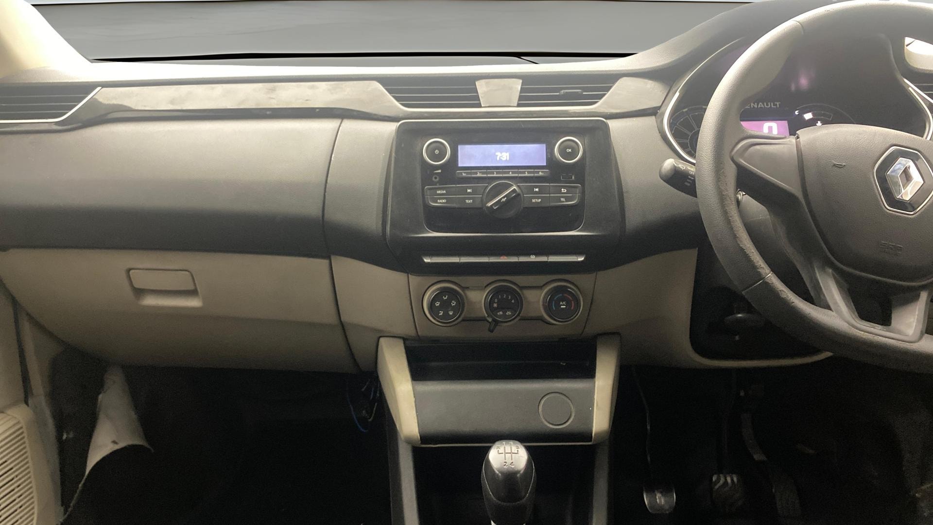 Used 2020 Renault Triber Used 2020 Renault Triber
