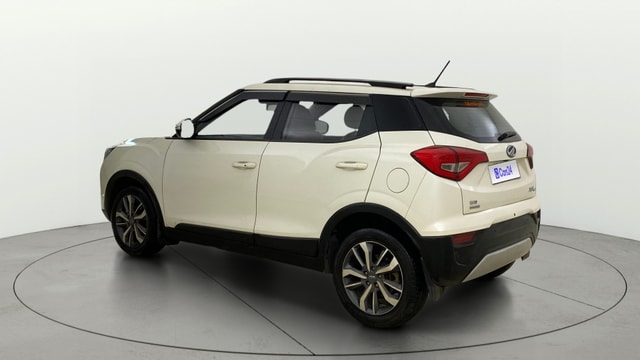 View Mahindra XUV300 Image 2 Used Mahindra XUV300 Image 2