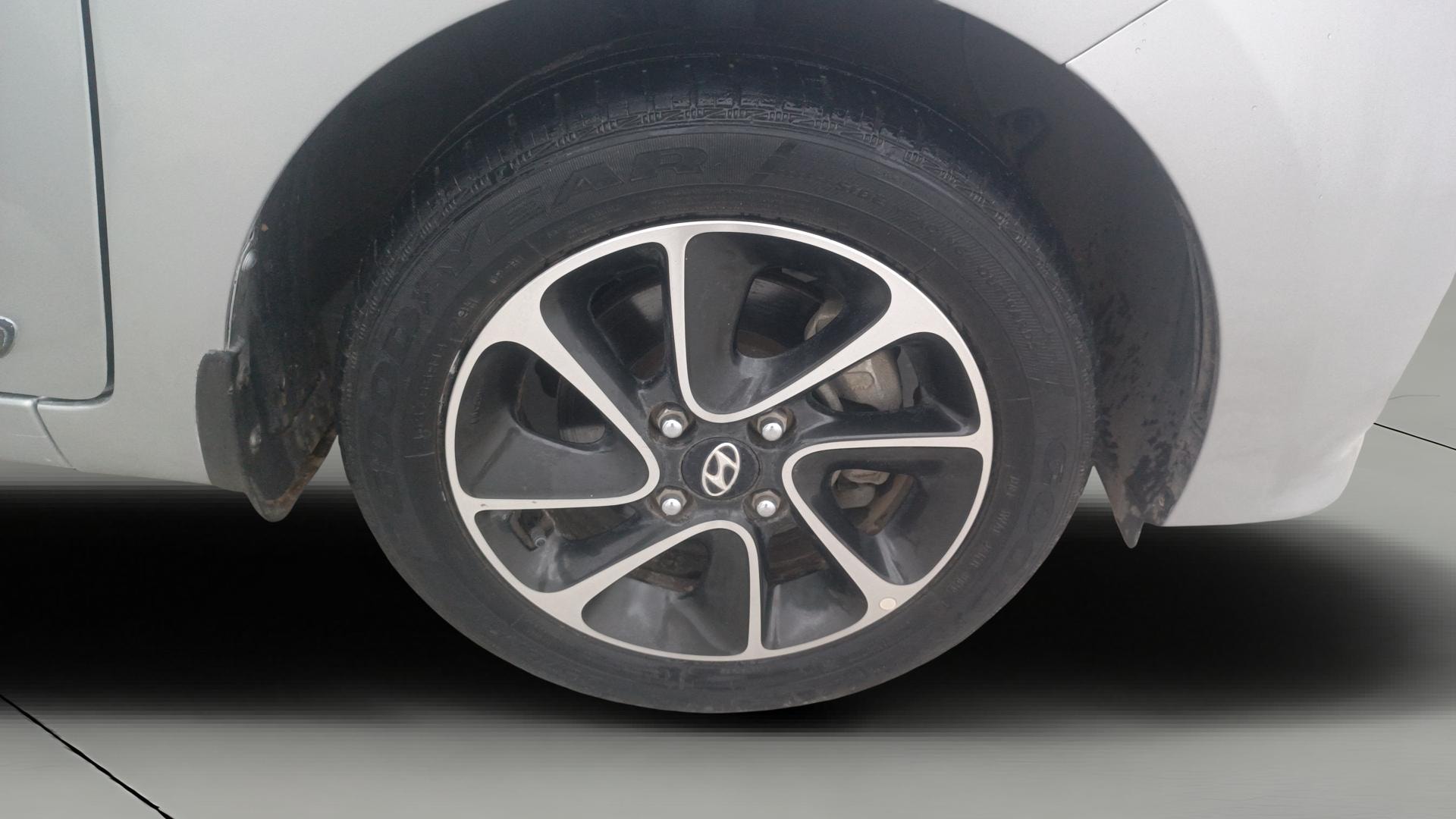 View 2019 Hyundai Grand i10 1.2 Asta Petrol Image 43 Used 2019 Hyundai Grand i10 1.2 Asta Petrol Image 43