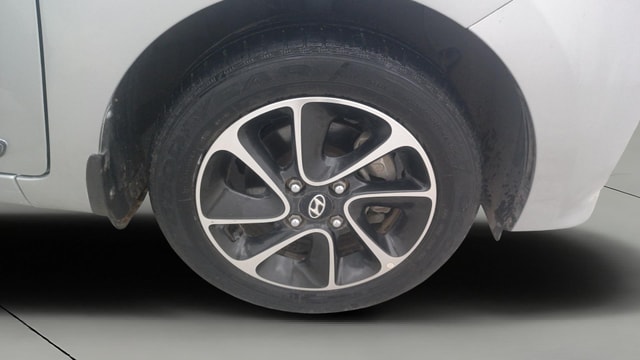 View Hyundai Grand i10 Image 43 Used Hyundai Grand i10 Image 43