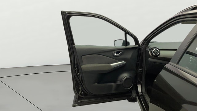 View Nissan Kicks Image 39 Used Nissan Kicks Image 39