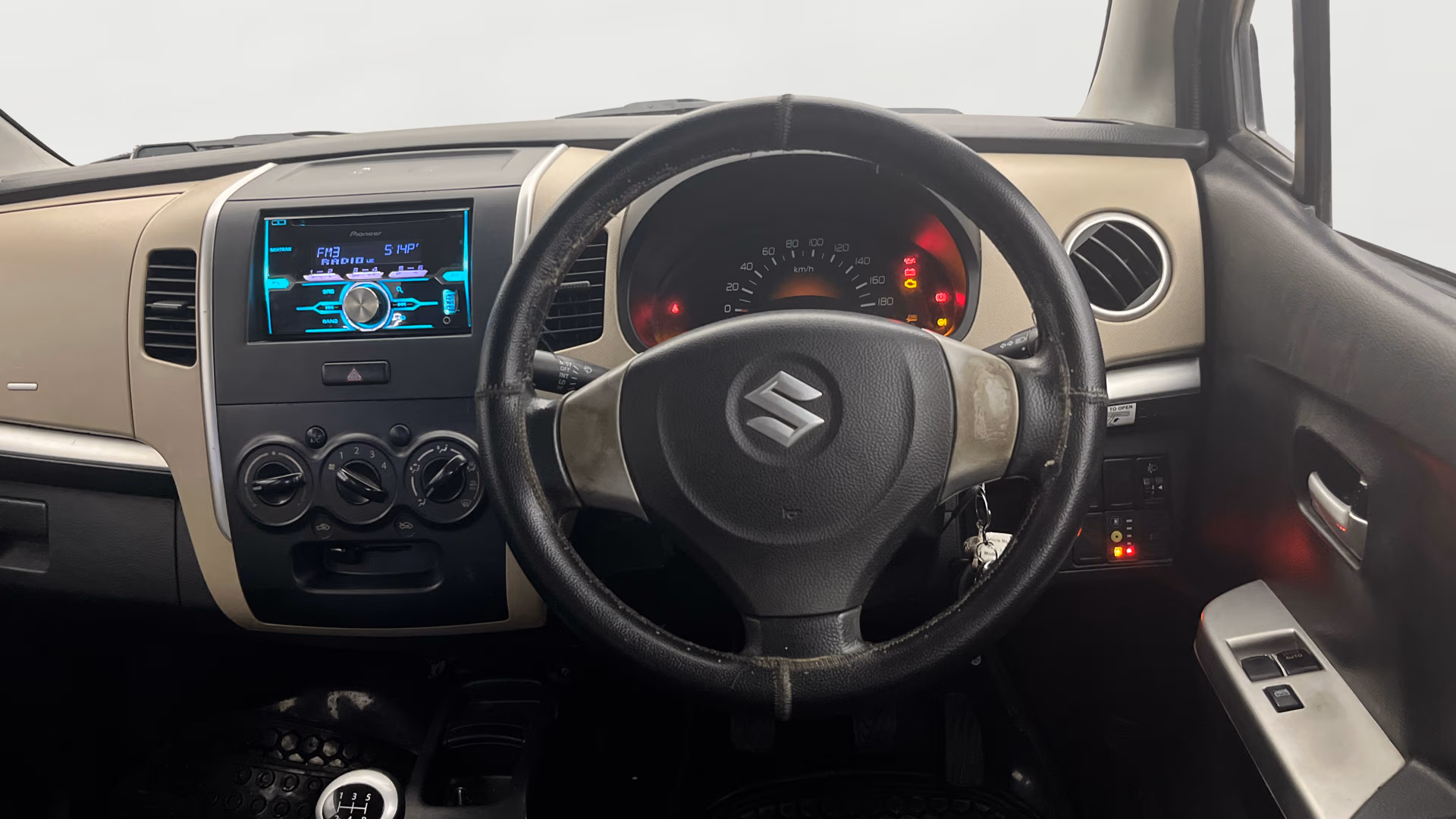 View 2017 Maruti Suzuki 1000 Base Variant Image 20 Used 2017 Maruti Suzuki 1000 Base Variant Image 20