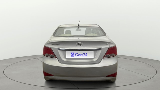 View Hyundai Fluidic Verna Image 40 Used Hyundai Fluidic Verna Image 40