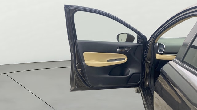 View Honda City ZX Image 33 Used Honda City ZX Image 33