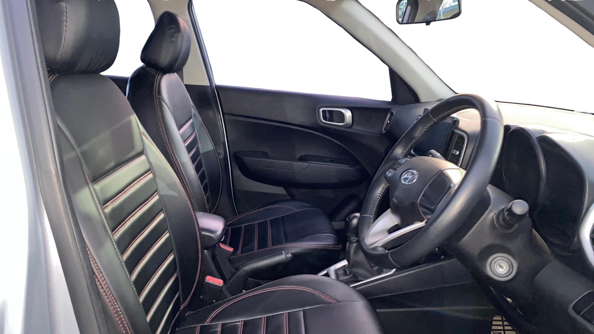 View 2021 Hyundai Venue S Plus 1.2 Petrol Image 17 Used 2021 Hyundai Venue S Plus 1.2 Petrol Image 17