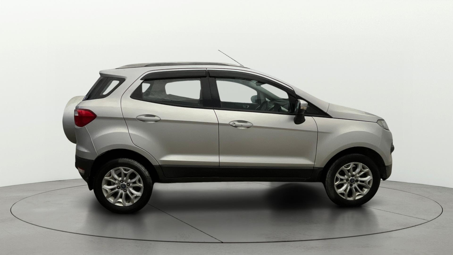 View 2015 Ford EcoSport 1.5 TDCi Diesel Ambiente BS IV Image 8 Used 2015 Ford EcoSport 1.5 TDCi Diesel Ambiente BS IV Image 8