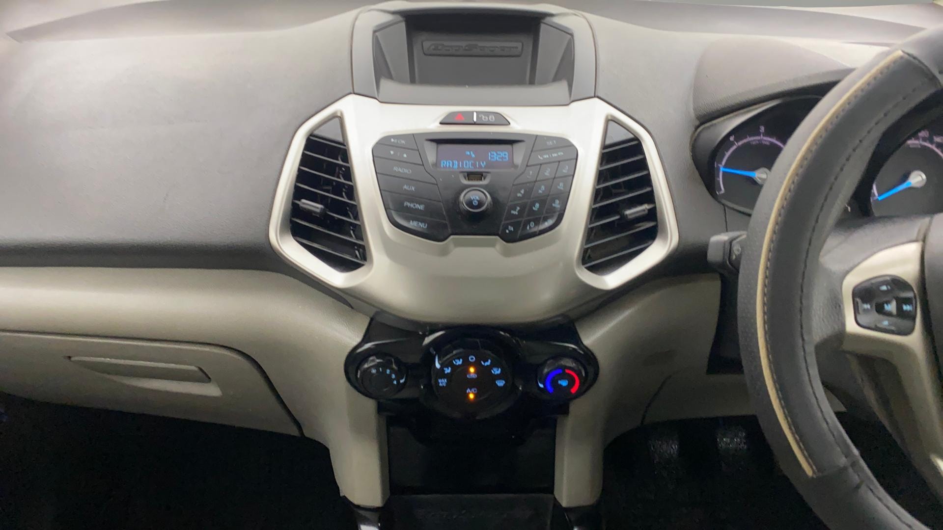 View 2016 Ford EcoSport 1.5 TDCi Diesel Ambiente BS IV Image 17 Used 2016 Ford EcoSport 1.5 TDCi Diesel Ambiente BS IV Image 17