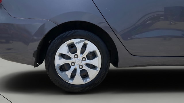 View Hyundai Xcent Image 35 Used Hyundai Xcent Image 35