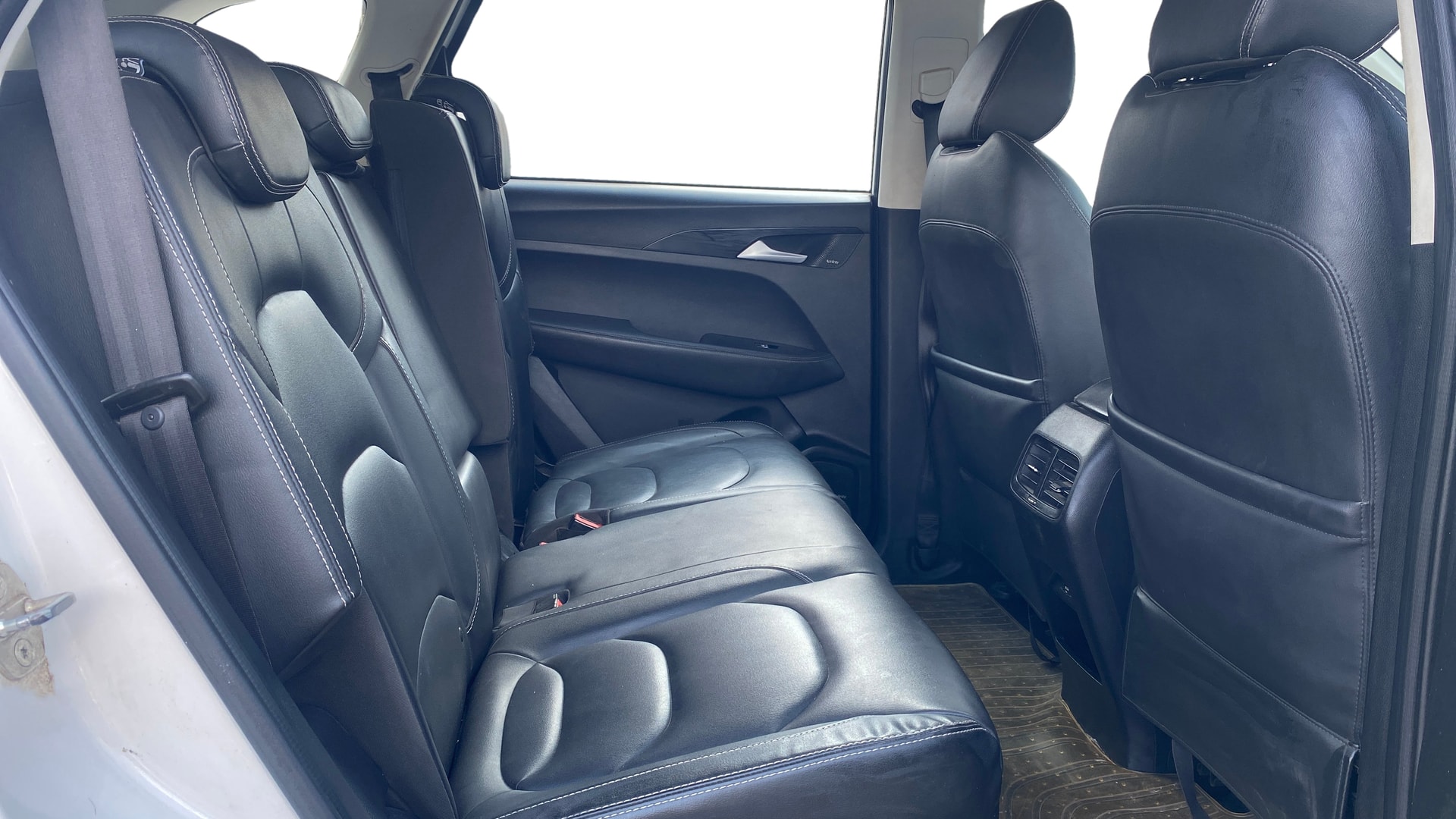 View 2019 MG Hector Sharp Diesel Image 31 Used 2019 MG Hector Sharp Diesel Image 31