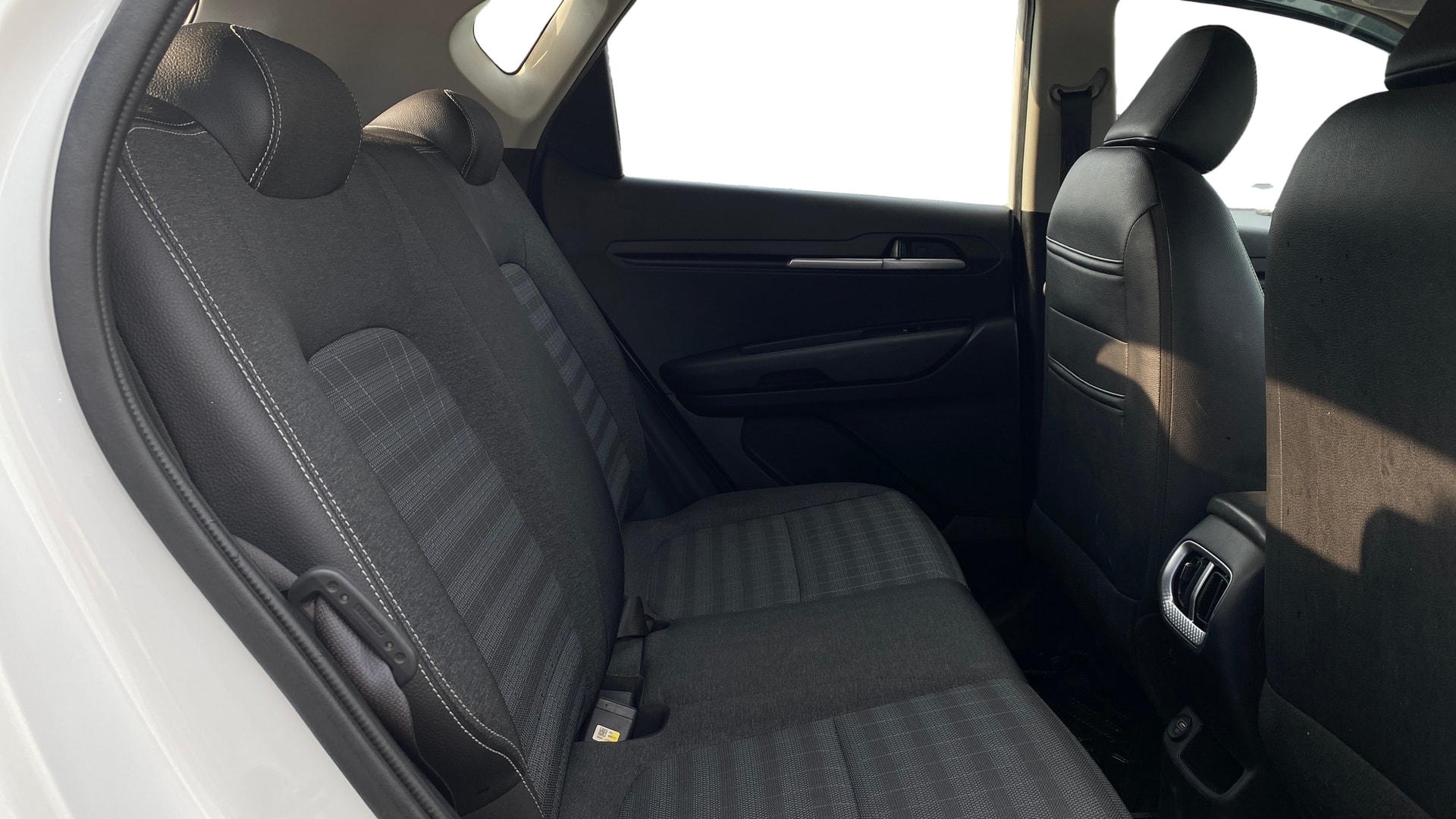 View 2021 Kia Sonet HTK Plus Petrol Image 30 Used 2021 Kia Sonet HTK Plus Petrol Image 30