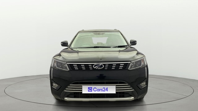 View Mahindra XUV300 Image 1 Used Mahindra XUV300 Image 1