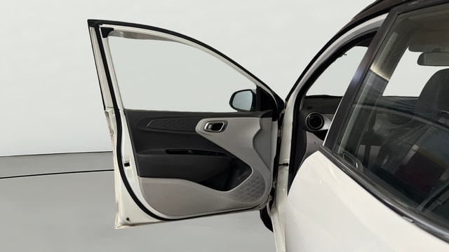 View Hyundai Grand i10 Nios Image 31 Used Hyundai Grand i10 Nios Image 31