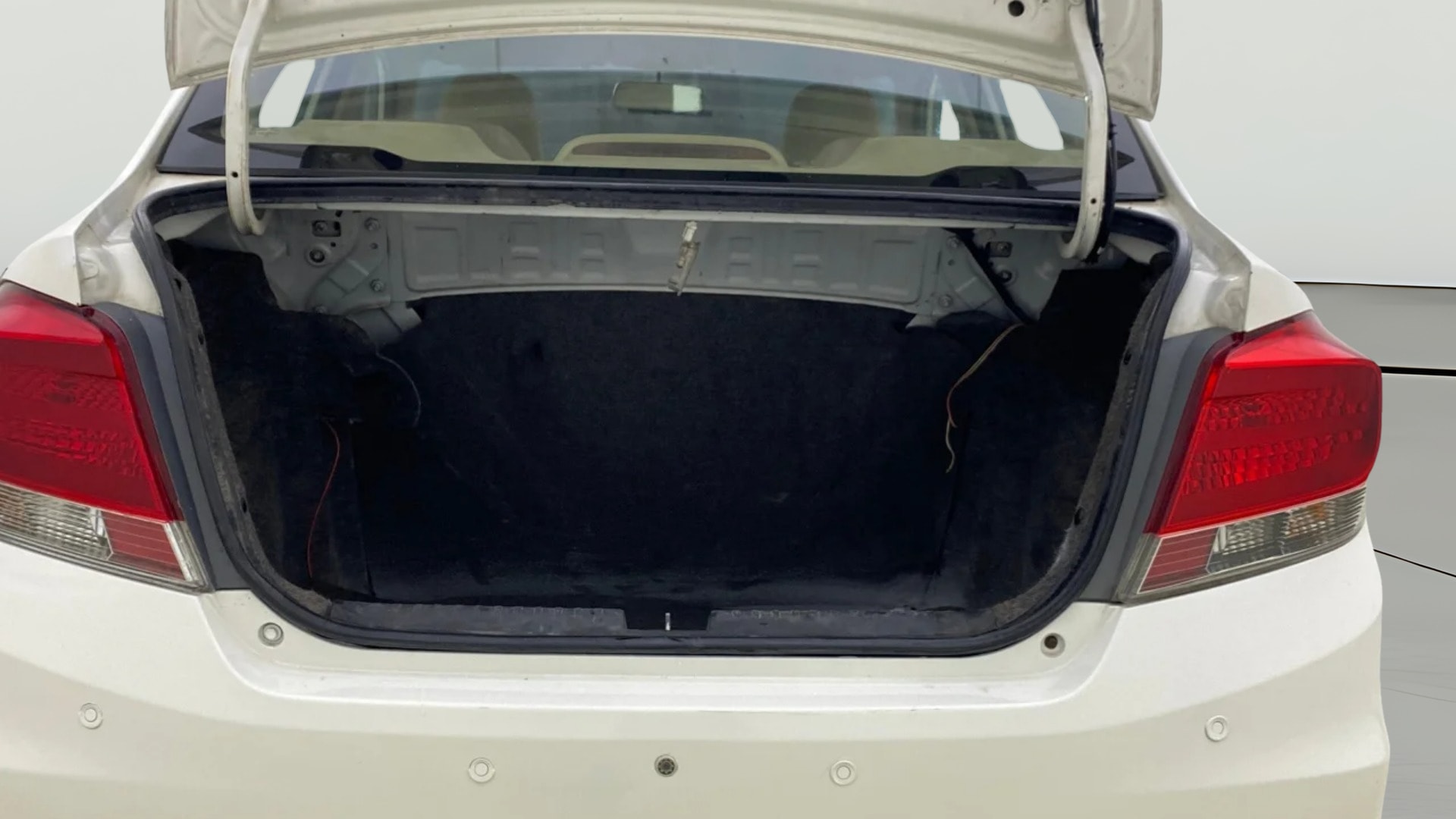 View 2015 Honda Amaze E MT Petrol BS IV Image 36 Used 2015 Honda Amaze E MT Petrol BS IV Image 36