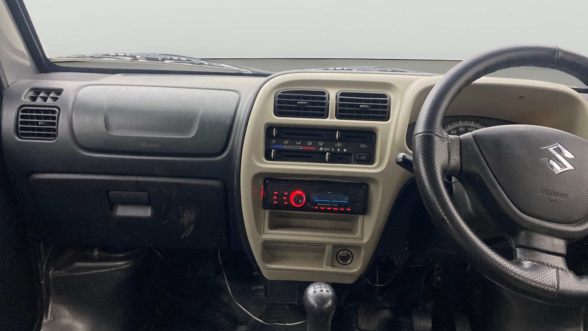 View 2022 Maruti Suzuki 1000 Base Variant Image 17 Used 2022 Maruti Suzuki 1000 Base Variant Image 17