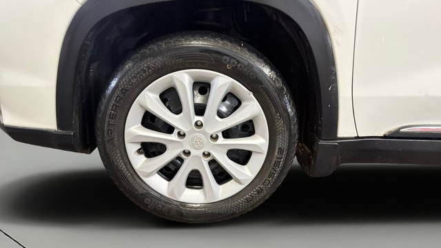 View Toyota Urban Cruiser Hyryder Image 29 Used Toyota Urban Cruiser Hyryder Image 29
