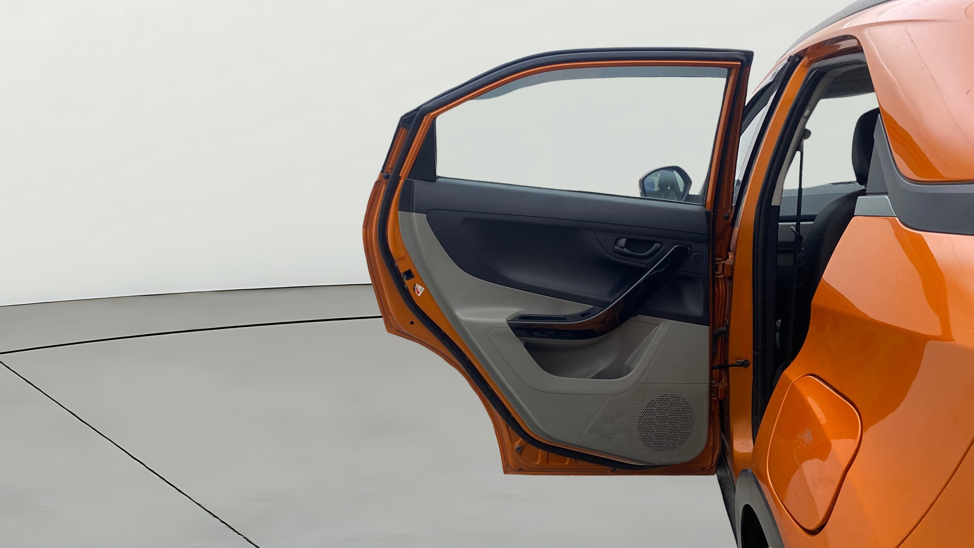 View 2020 Tata Nexon Revotron XT Plus Image 22 Used 2020 Tata Nexon Revotron XT Plus Image 22