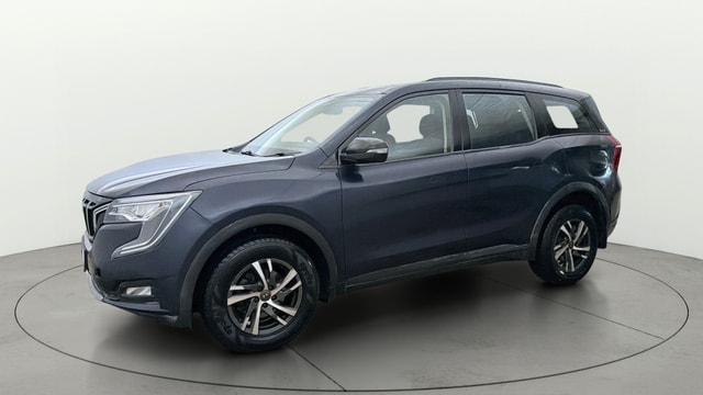 View Mahindra XUV700 Image 35 Used Mahindra XUV700 Image 35