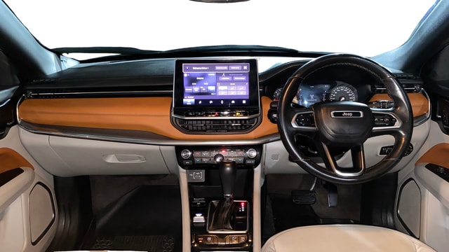 View Jeep Compass Image 31 Used Jeep Compass Image 31