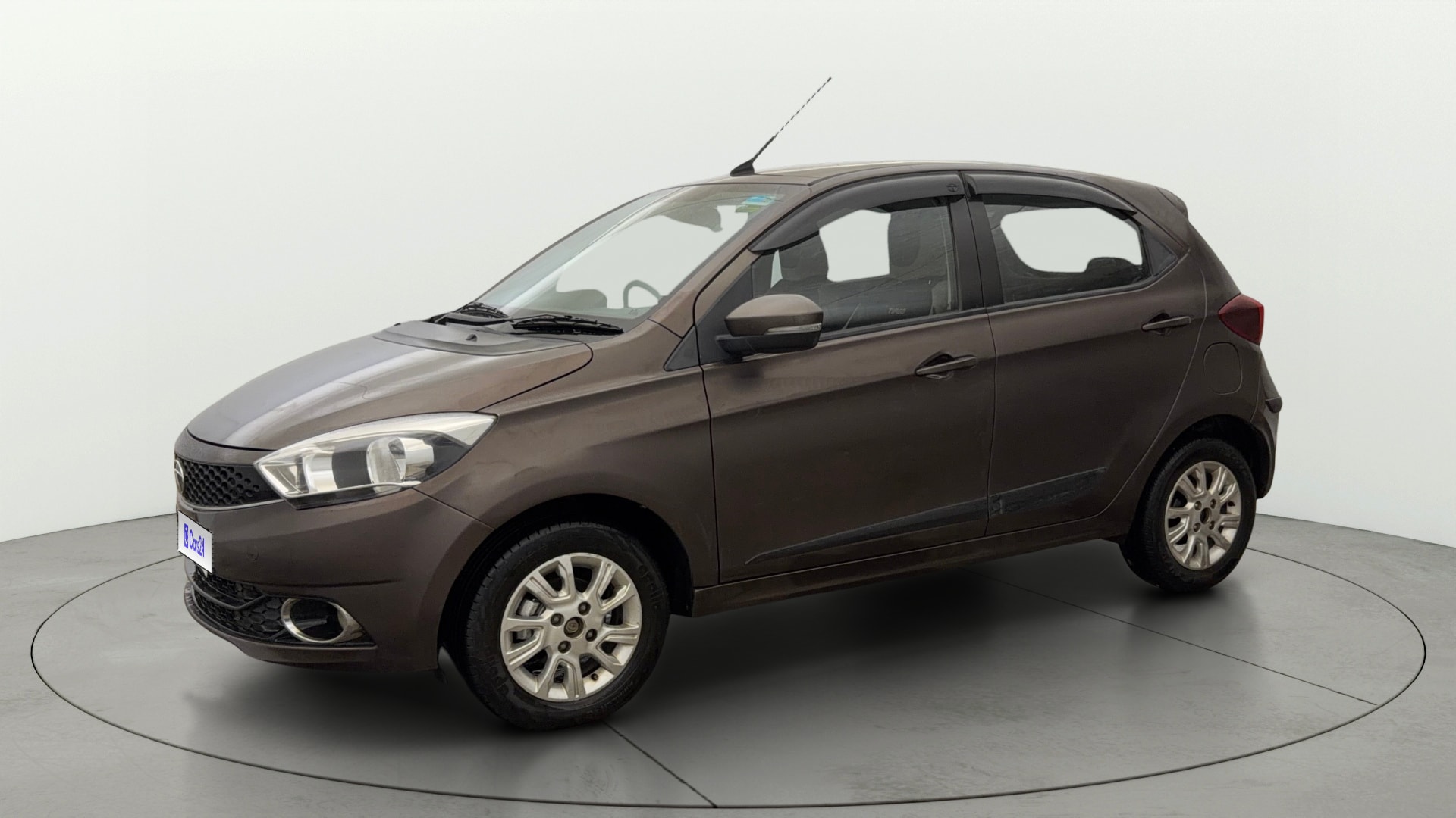 View 2017 Tata Tiago Revotorq XB Image 34 Used 2017 Tata Tiago Revotorq XB Image 34