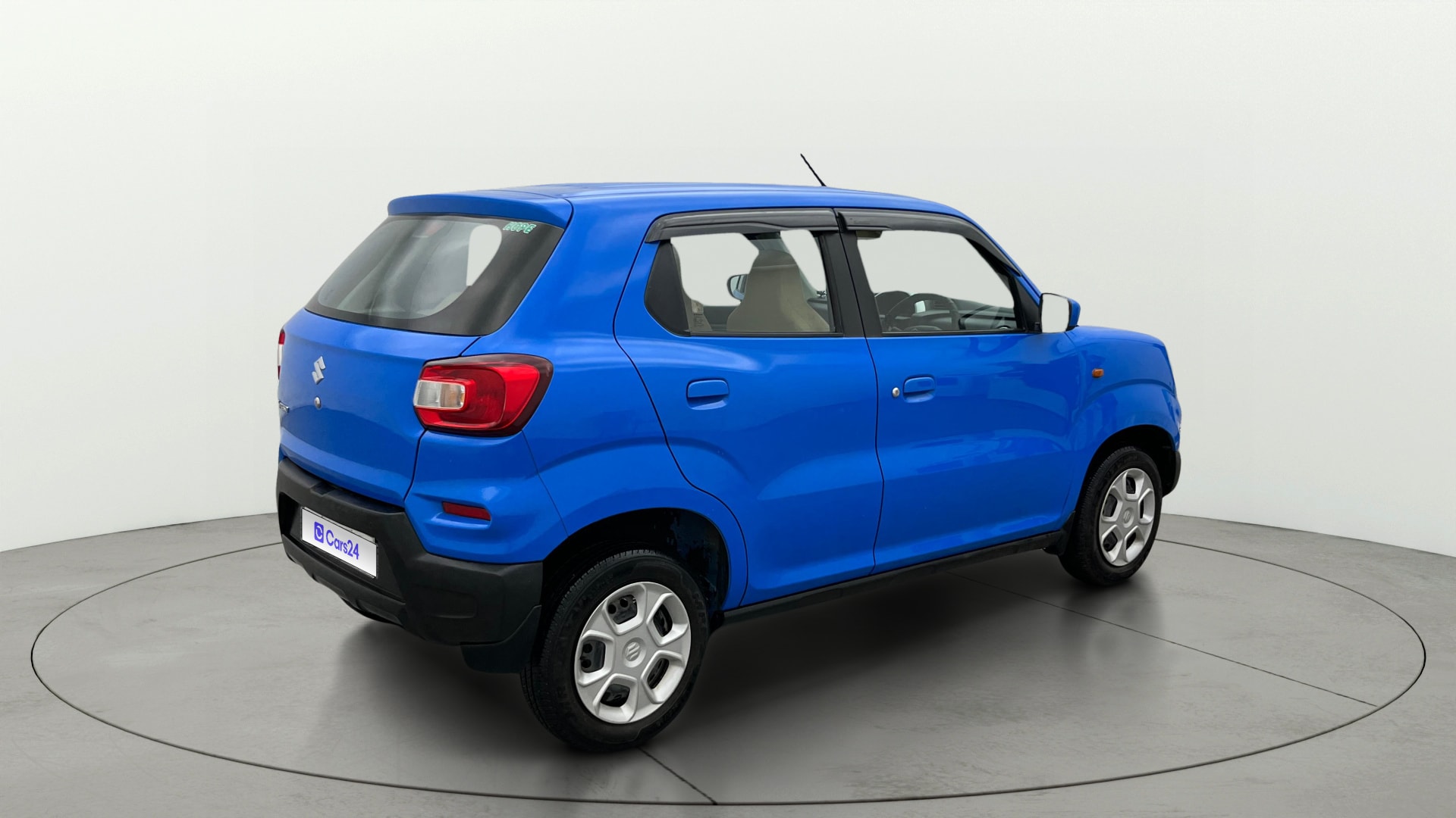 View 2023 Maruti Suzuki 1000 Base Variant Image 41 Used 2023 Maruti Suzuki 1000 Base Variant Image 41