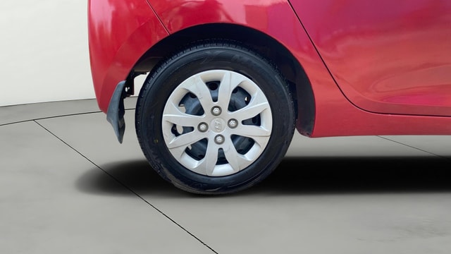 View Hyundai EON Image 23 Used Hyundai EON Image 23