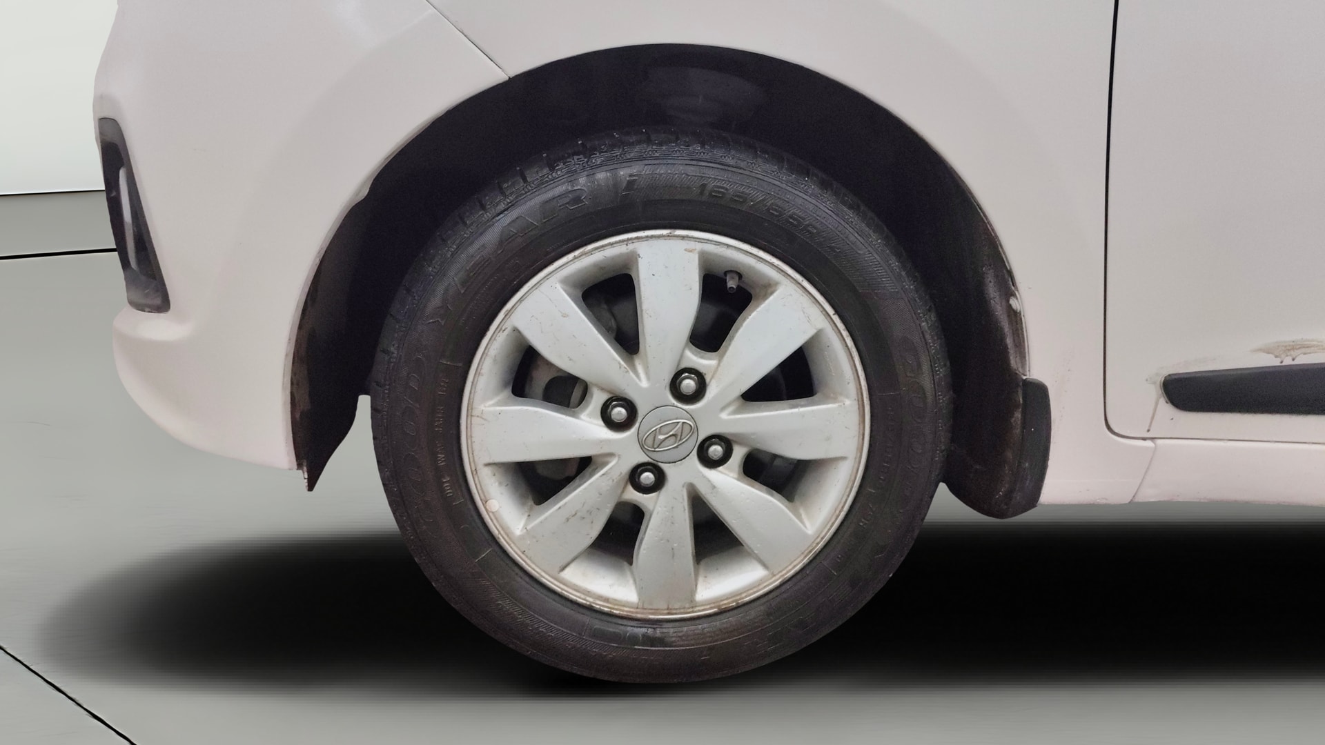 View 2014 Hyundai Xcent E Petrol Image 27 Used 2014 Hyundai Xcent E Petrol Image 27