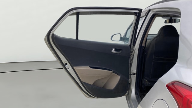 View Hyundai Grand i10 Image 22 Used Hyundai Grand i10 Image 22