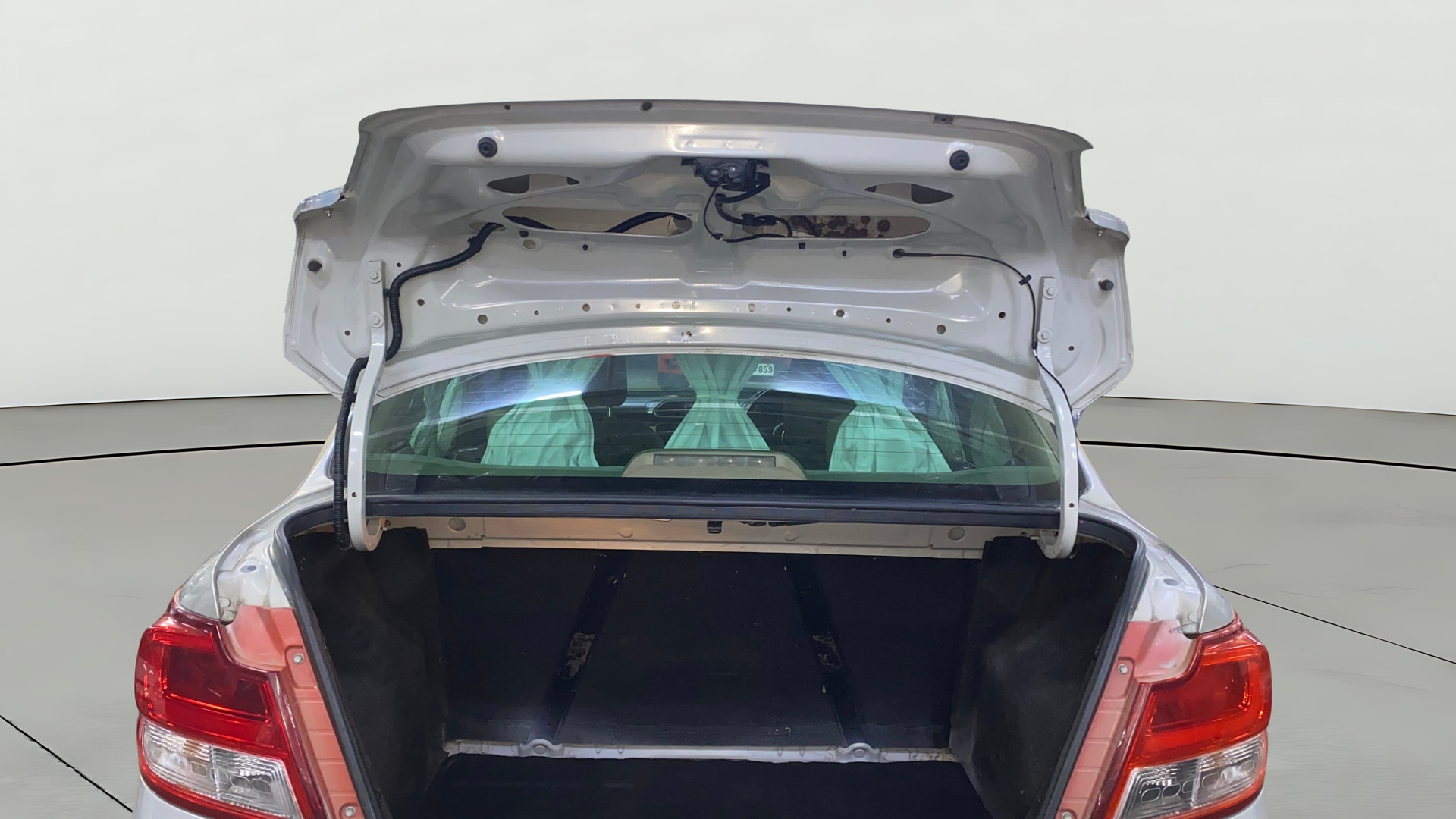 View 2019 Maruti Suzuki 1000 Base Variant Image 16 Used 2019 Maruti Suzuki 1000 Base Variant Image 16