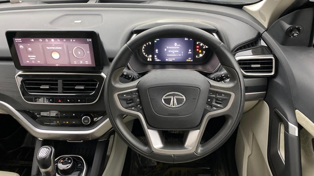 View Tata Safari Image 14 Used Tata Safari Image 14