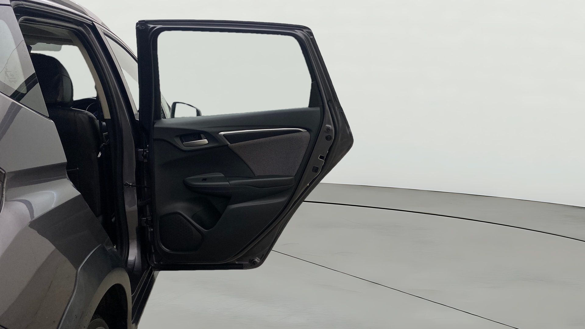 View 2019 Honda WR-V S MT Diesel Edge Edition Image 7 Used 2019 Honda WR-V S MT Diesel Edge Edition Image 7