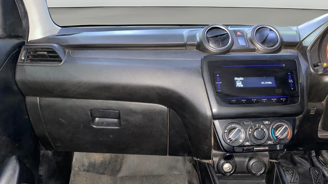 View Maruti Suzuki 1000 Image 34 Used Maruti Suzuki 1000 Image 34