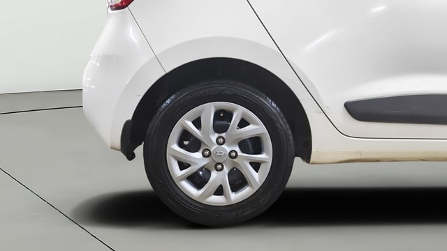 View Hyundai Grand i10 Image 24 Used Hyundai Grand i10 Image 24