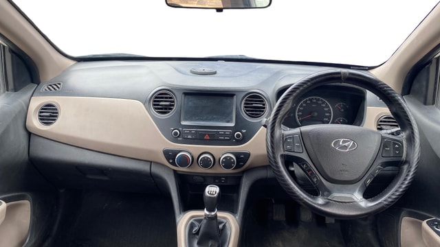 View Hyundai Grand i10 Image 15 Used Hyundai Grand i10 Image 15