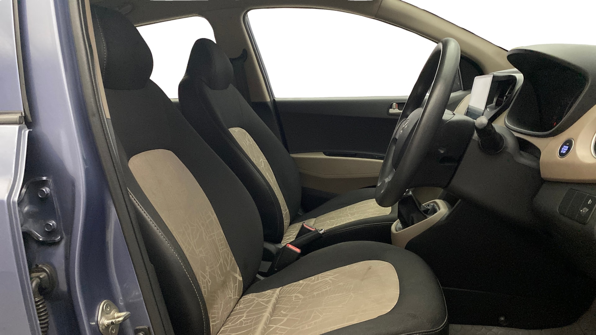 View 2014 Hyundai Grand i10 Sportz 1.2 Kappa Image 19 Used 2014 Hyundai Grand i10 Sportz 1.2 Kappa Image 19