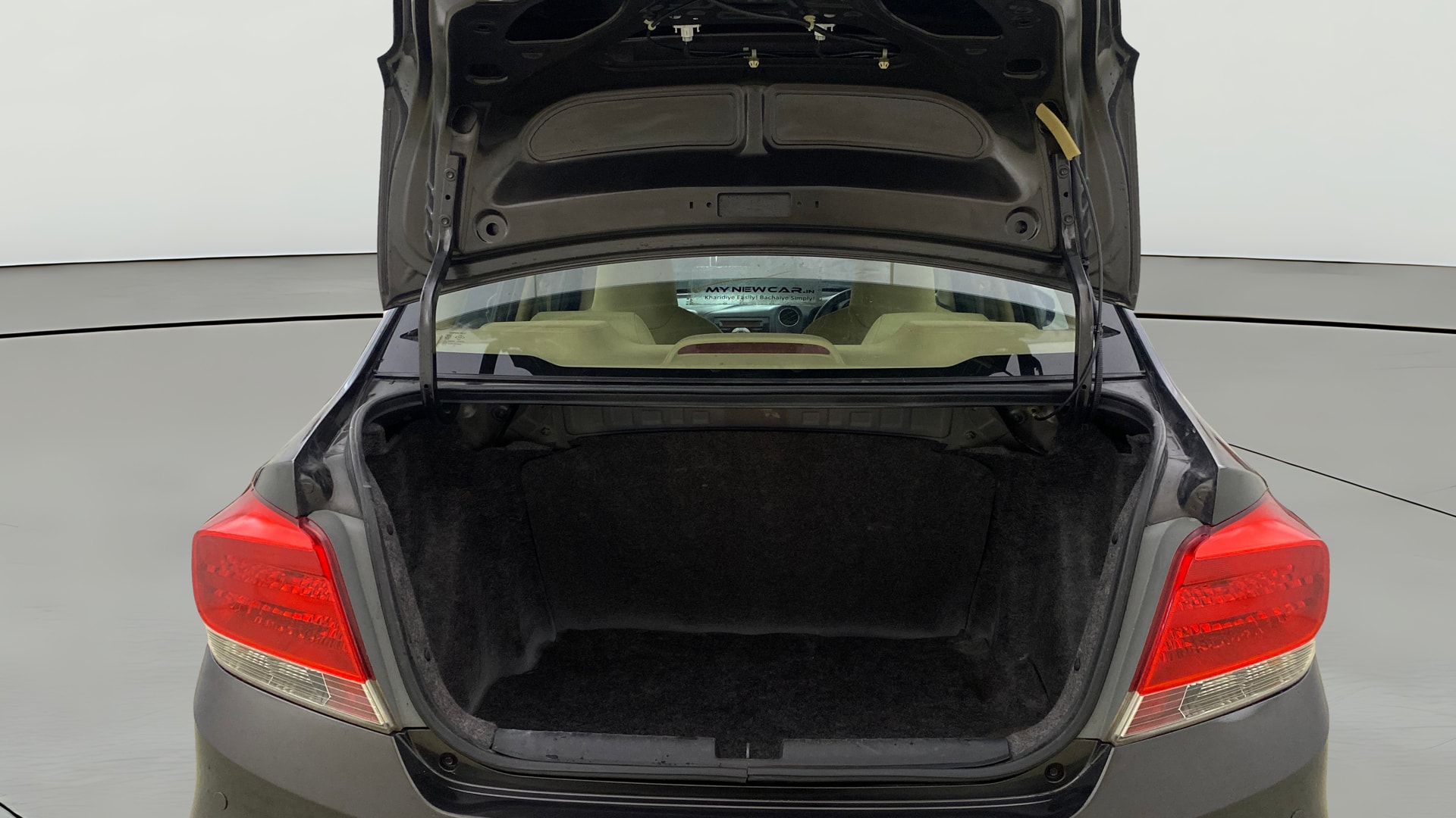 View 2015 Honda Amaze E MT Petrol BS IV Image 36 Used 2015 Honda Amaze E MT Petrol BS IV Image 36