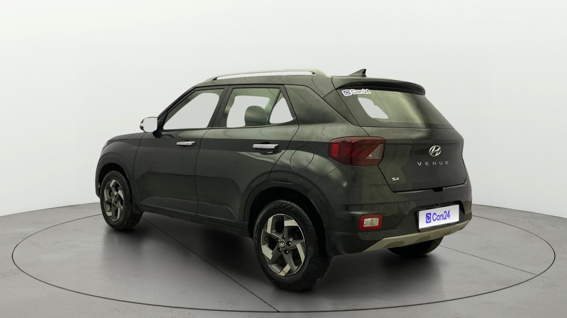 View 2020 Hyundai Venue SX Plus 1.0 Petrol AT Image 2 Used 2020 Hyundai Venue SX Plus 1.0 Petrol AT Image 2