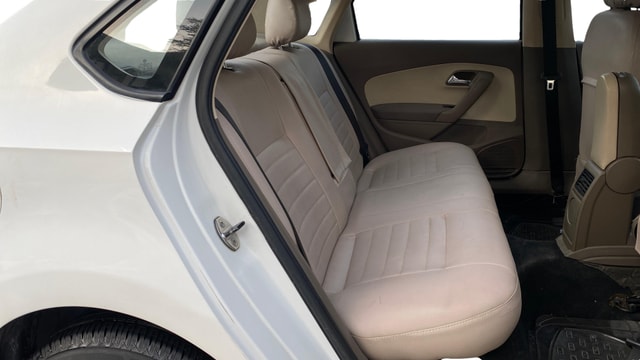 View Skoda Rapid Image 29 Used Skoda Rapid Image 29