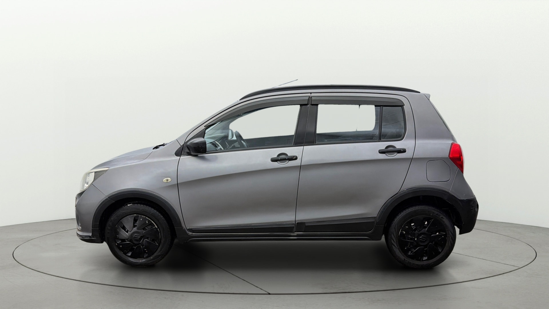 View 2019 Maruti Suzuki 1000 Base Variant Image 6 Used 2019 Maruti Suzuki 1000 Base Variant Image 6