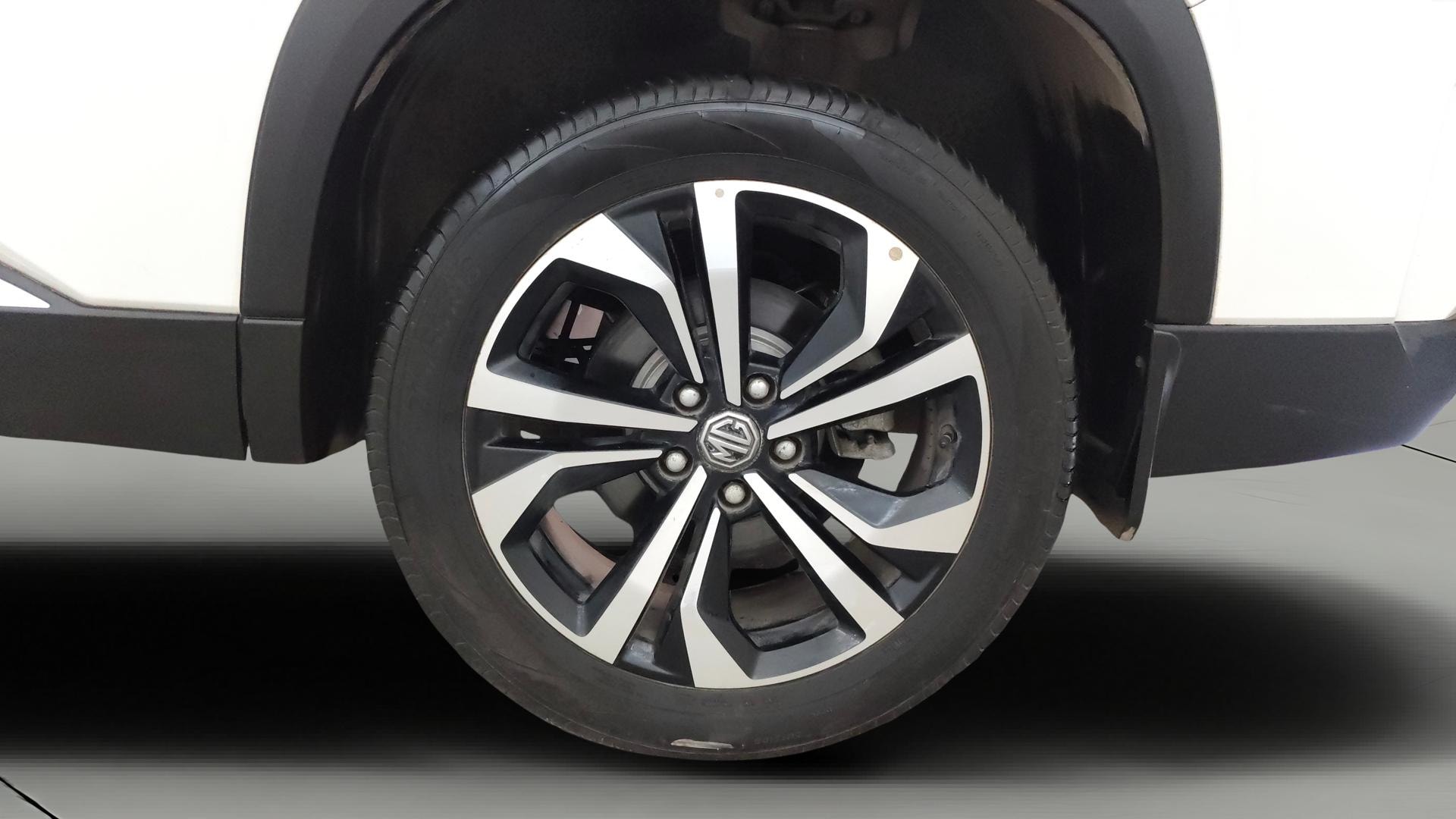 View 2025 MG Hector Sharp Hybrid BS IV Image 12 Used 2025 MG Hector Sharp Hybrid BS IV Image 12