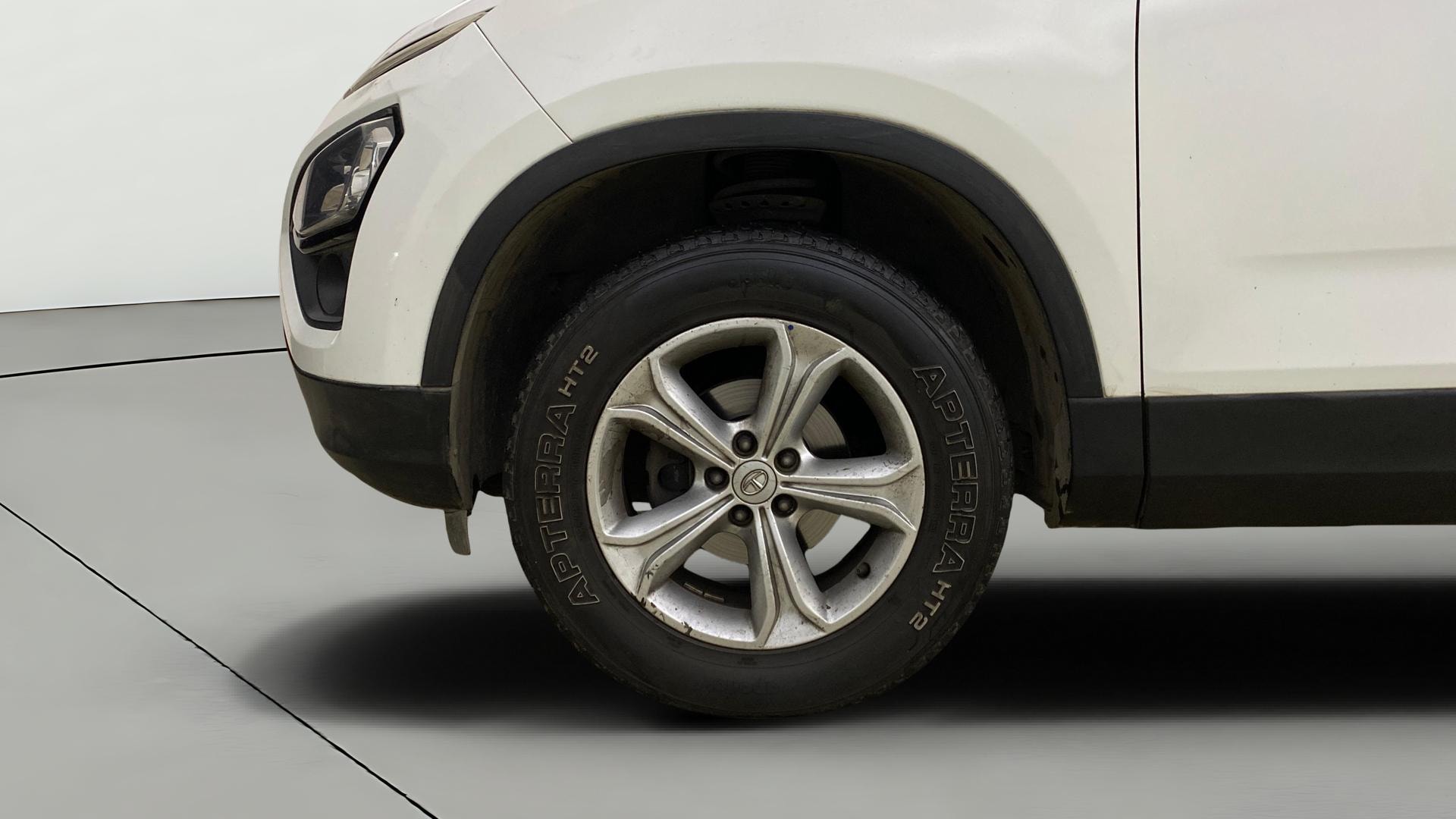 View 2019 Tata Harrier XE Image 28 Used 2019 Tata Harrier XE Image 28