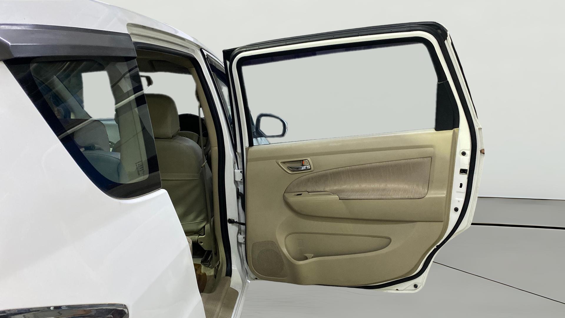 View 2013 Maruti Suzuki 1000 Base Variant Image 7 Used 2013 Maruti Suzuki 1000 Base Variant Image 7