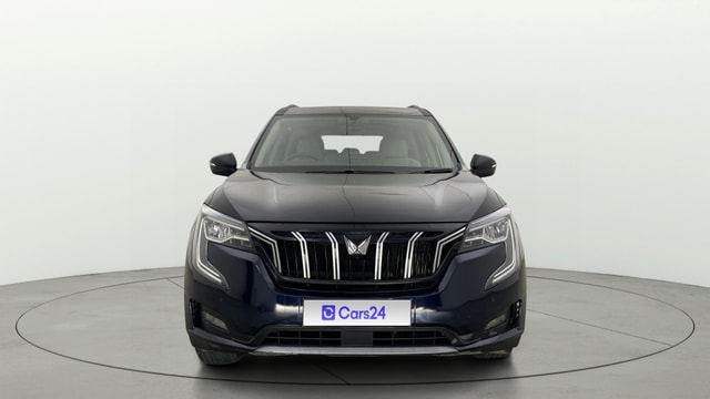 View Mahindra XUV700 Image 1 Used Mahindra XUV700 Image 1