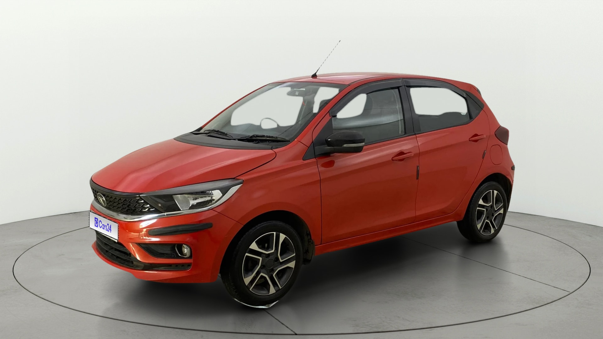 View 2021 Tata Tiago Revotorq XB Image 35 Used 2021 Tata Tiago Revotorq XB Image 35