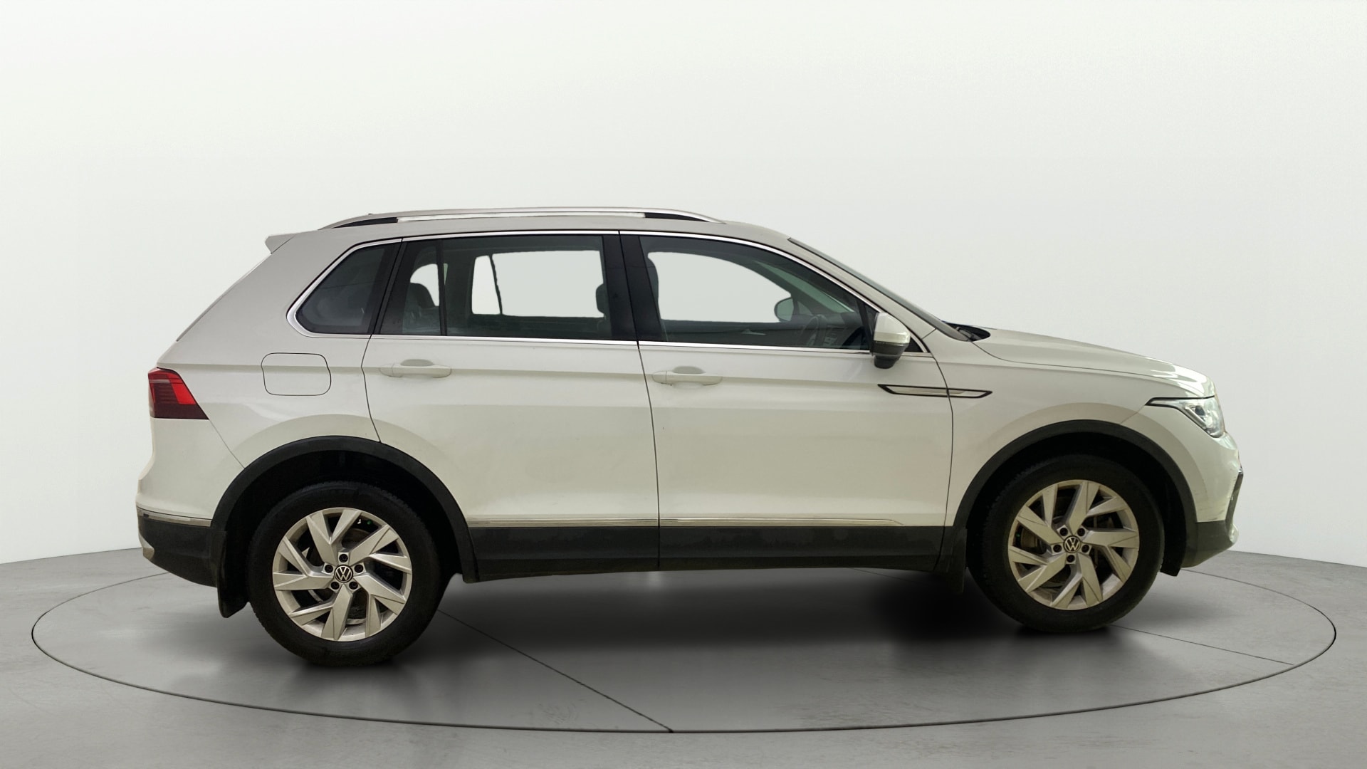 Used 2022 Volkswagen Tiguan Used 2022 Volkswagen Tiguan