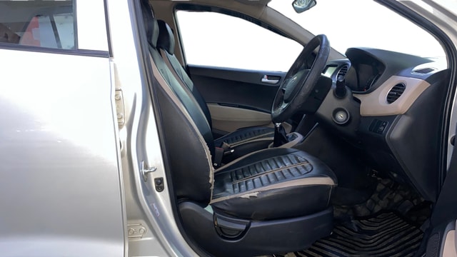 View Hyundai Grand i10 Image 19 Used Hyundai Grand i10 Image 19