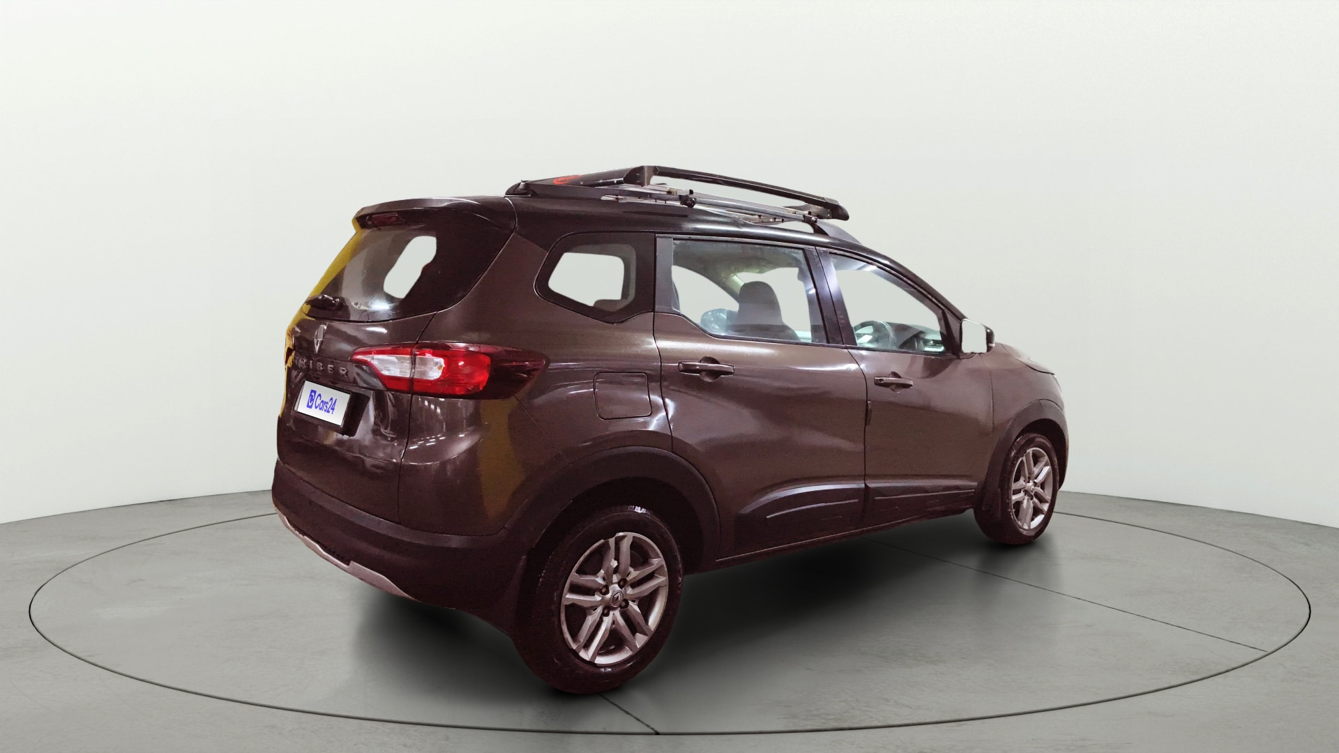 View 2022 Renault Triber RXZ Image 46 Used 2022 Renault Triber RXZ Image 46
