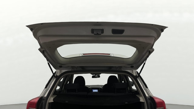 View Mahindra XUV300 Image 17 Used Mahindra XUV300 Image 17