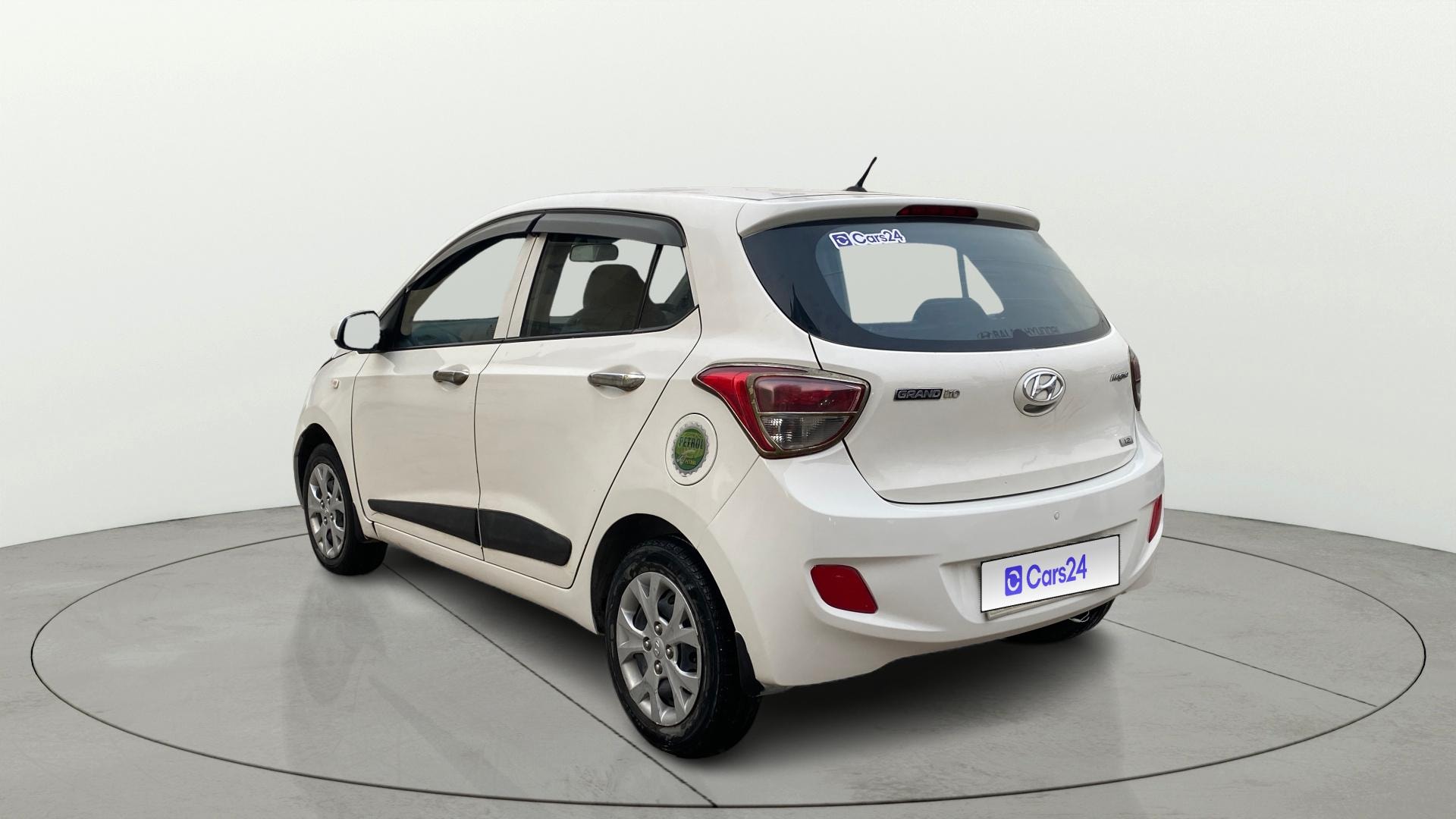 Used 2015 Hyundai Grand i10 Used 2015 Hyundai Grand i10