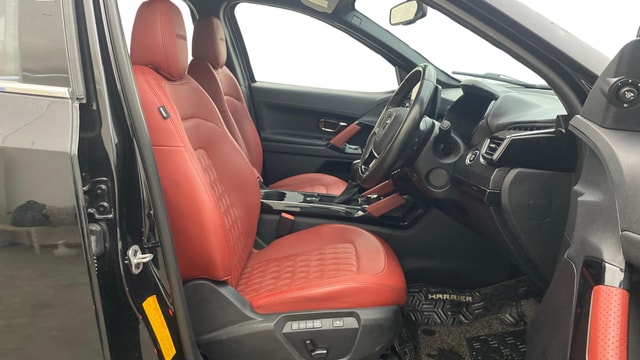 View Tata Harrier Image 18 Used Tata Harrier Image 18