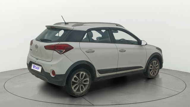 View Hyundai i20 Active Image 46 Used Hyundai i20 Active Image 46